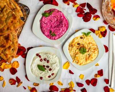 Rosana Restaurant & Café