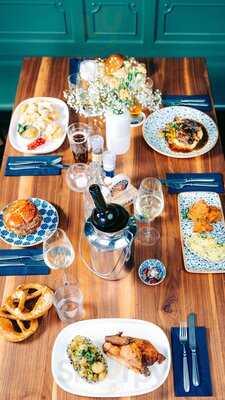 Herrschaftszeiten - Das Paulaner Im Tal