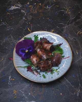 Wilhelm's Restaurant & Bar