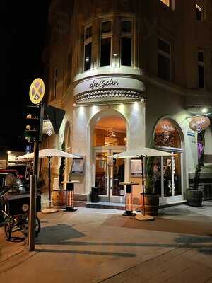 Dreizehn Weinbar