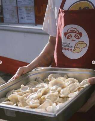 Panda Meister Berlin Ostbahnhof