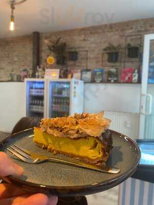 Ambinoid Cbd Shop | Coffee & More