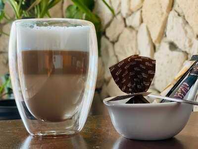 Sparsa Lounge Und Bar