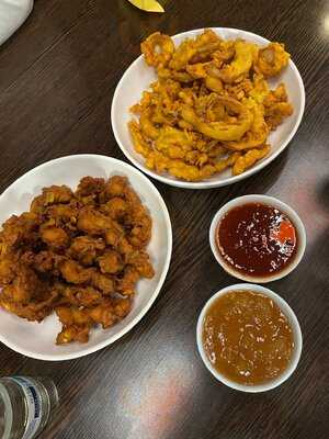 Ratna Srilankisches Und Indisches Restaurant