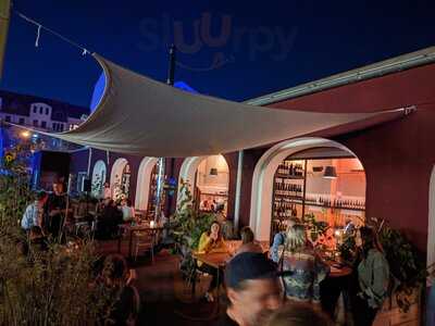 Basta. - Wein Events Pizza