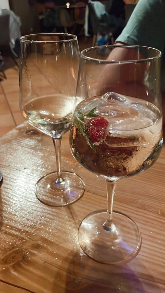 Wine & Bar Allegria