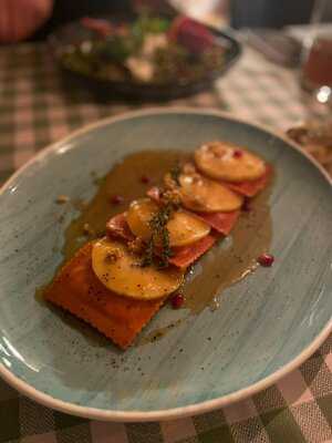 Trattoria Leo E Pepe