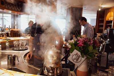 Azade Cafe Restaurant