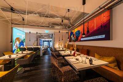 Soshe Restaurant & Bar