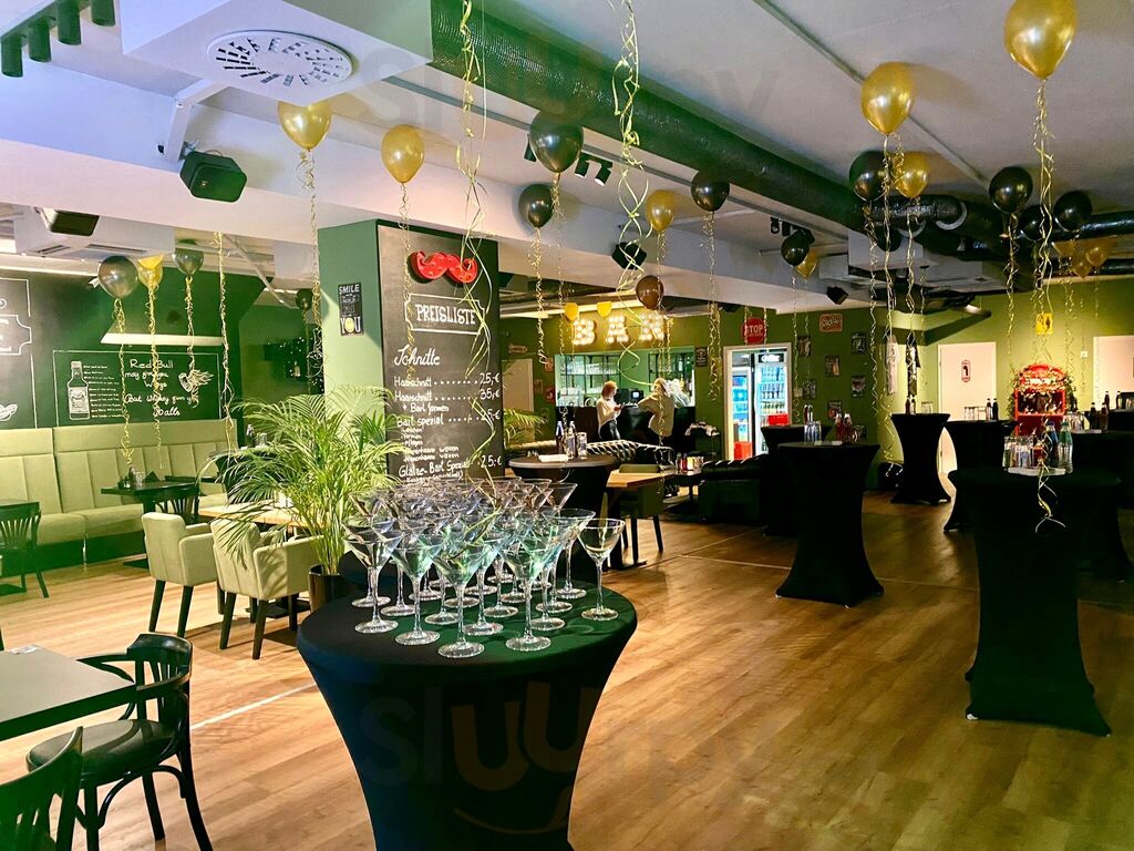 Gents Barbershop Café & Bar