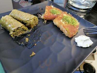 Antepia Künefe Katmer Baklava