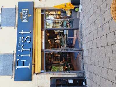 First Eisdiele&pizzeria