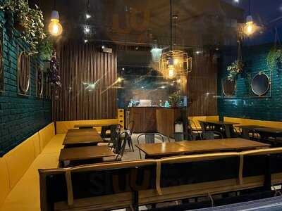 Mr. Spareribs - Finest Bbq & Bar