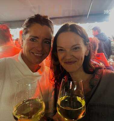 Max & Moritz Wine Bar