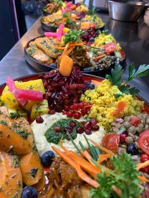 Zoulou Restaurant Bar Cafe