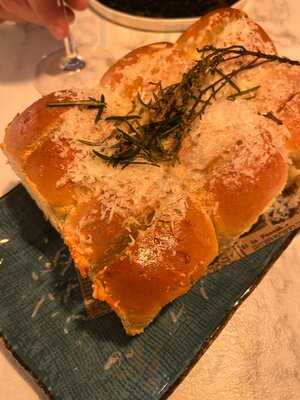 Bar & Restaurant No.2