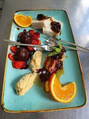 Dos Santos Restaurant