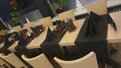 Livana Restaurant & Bar