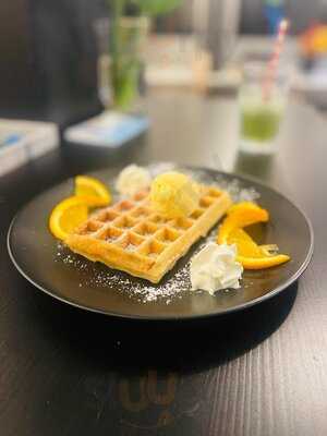 Livana Restaurant & Bar