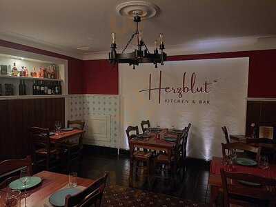 Herzblut Kitchen & Bar