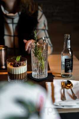 Charabanc Bar & Kitchen