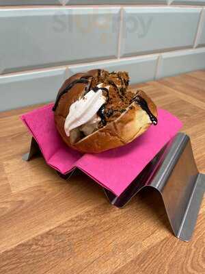 Frozelli - Softeis, Frozen Yoghurt, Milchshakes & Waffeln