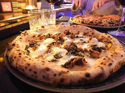 Calvello’s Neapolitanische Pizzeria & Trattoria