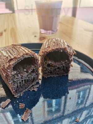 Madame Paloma Bakehouse