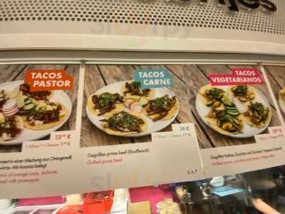 Manifesto Market Potsdamer Platz