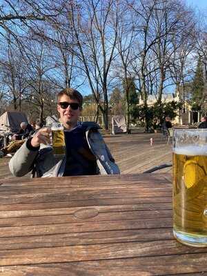 Biergarten Café Rosengarten