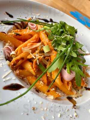 Wavecity Kitchen & Bar