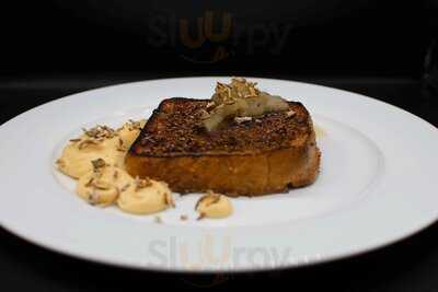 Mikrokosmos. The Restaurant