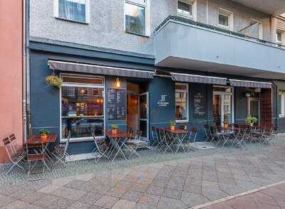 Lit Coffeebar & Bakery