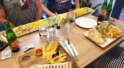 Sera Quie Café Restaurant