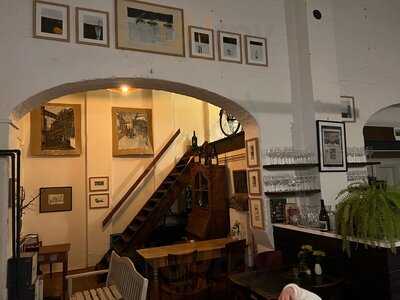 Weinfreundin, Weinbar