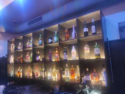 Curry & Cumin - Indian Kitchen & Bar