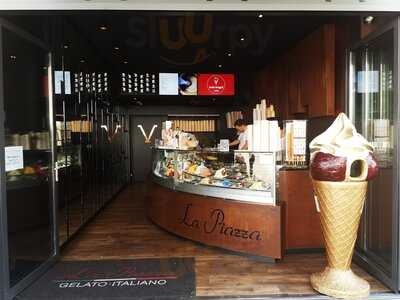 Eiscafe La Piazza Kg