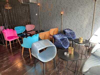 Mabeyn - Shisha, Mocktail, Café U. Lounge