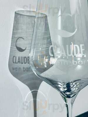 Claude Wein Bar