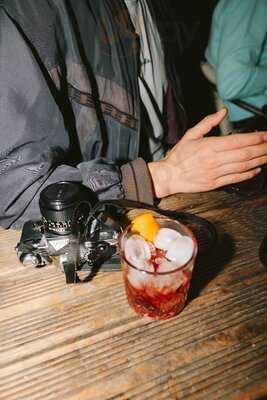 Café Olé Ottensen Weinhandel & Bistro