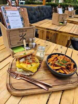 Campus Bar & Restaurant