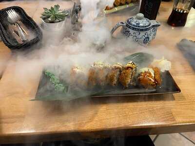 Tora - Sushi Bar & Asia Cuisine