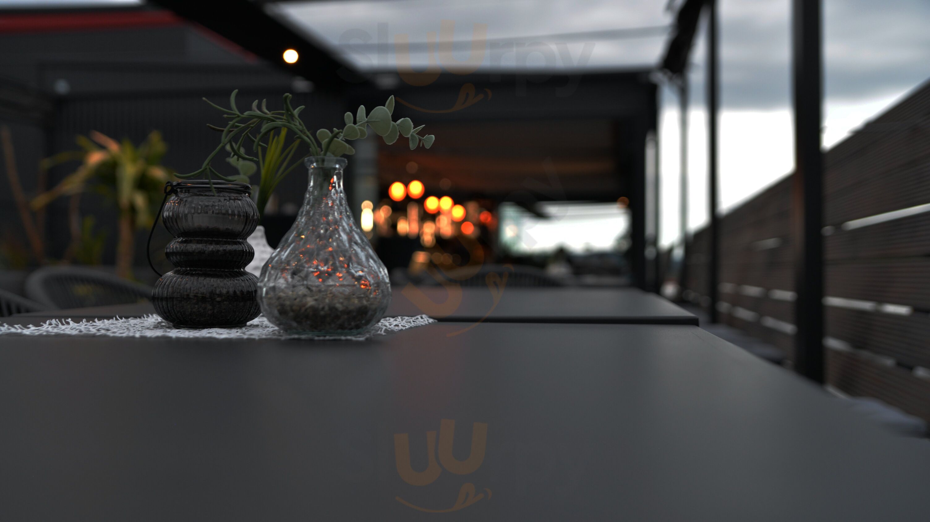 The Rooftop - Lounge & Bar