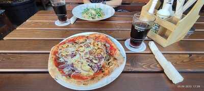 La Grotta Im Kreuzgang Göttingen