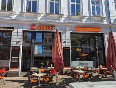 Sunset Restaurant & Bar