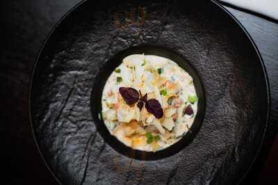 The Court - Bar & Grill