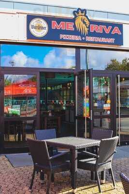 Me Riva Restaurant