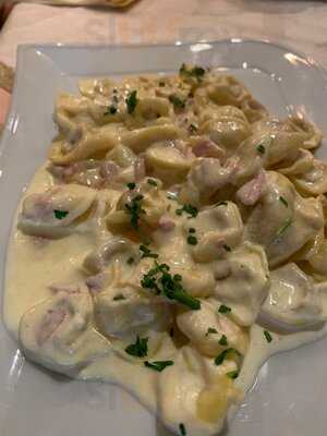 Trattoria La Piccola