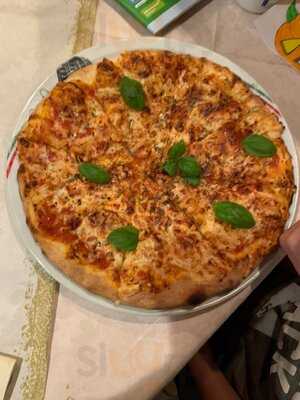 Trattoria La Piccola