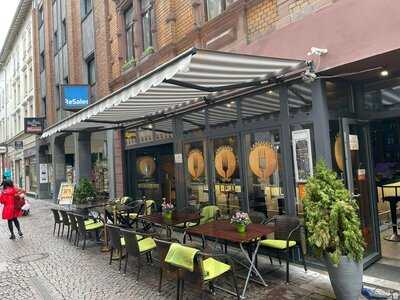 Godfahther Restaurant